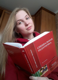 Байбекова Алина, студентка факультета психологии и дефектологии (3).jpg